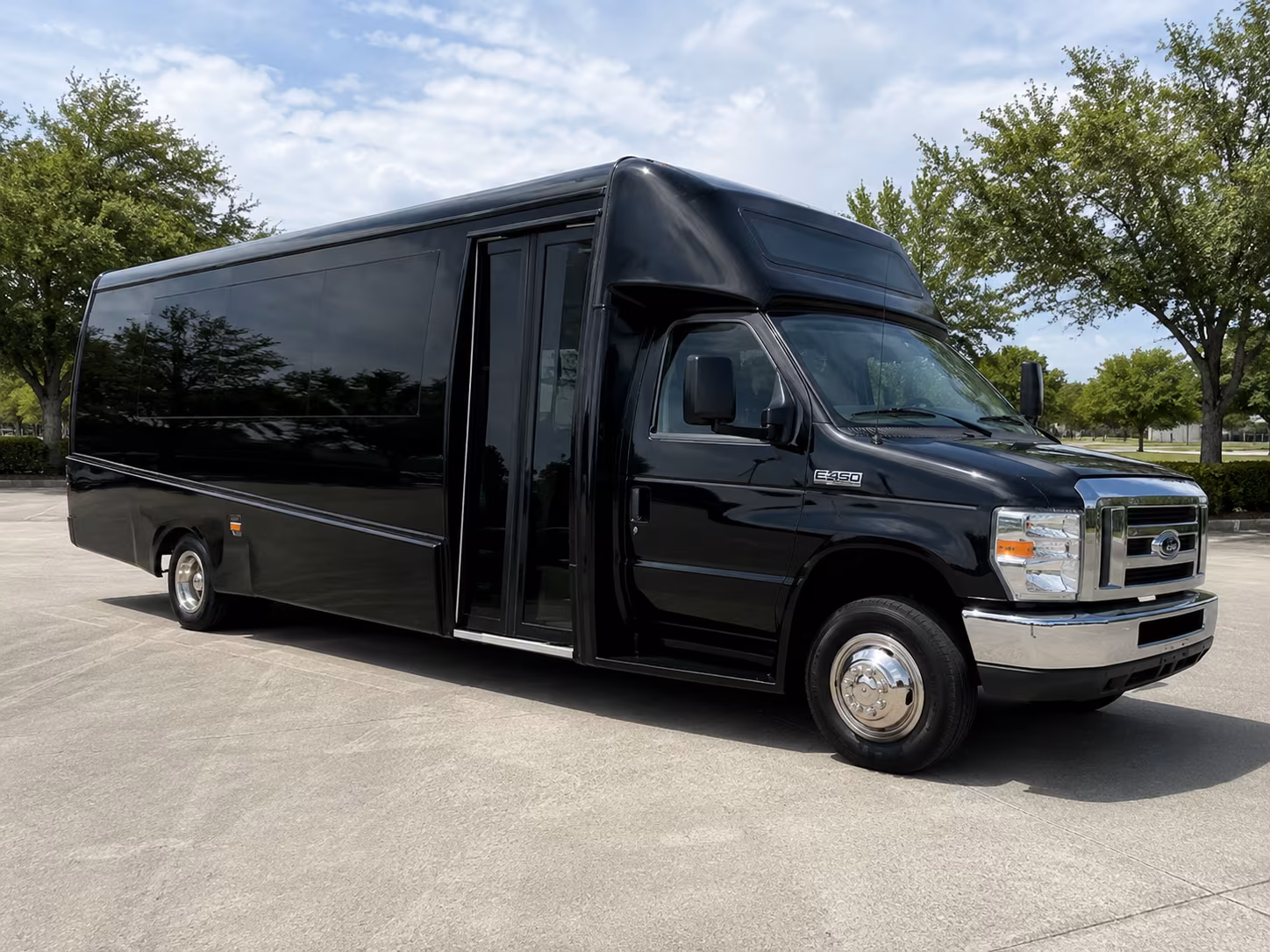 book a prom bus from conway to little rock and beyond