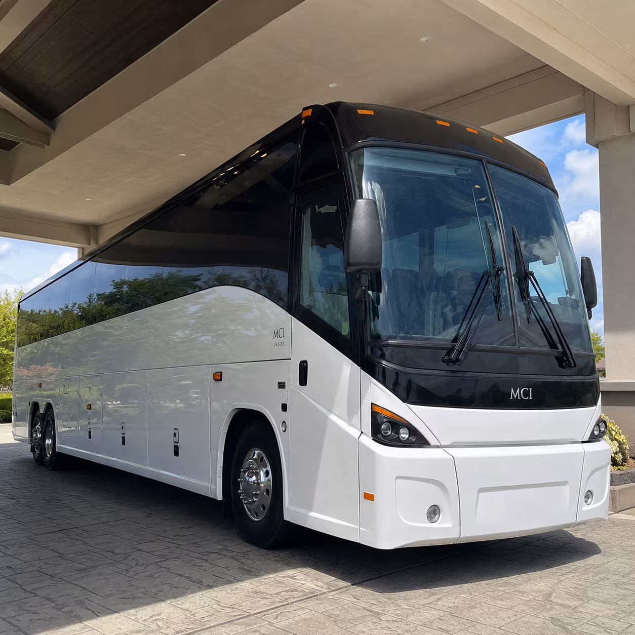 charter bus rentals for corporate wine tour groups departing conway